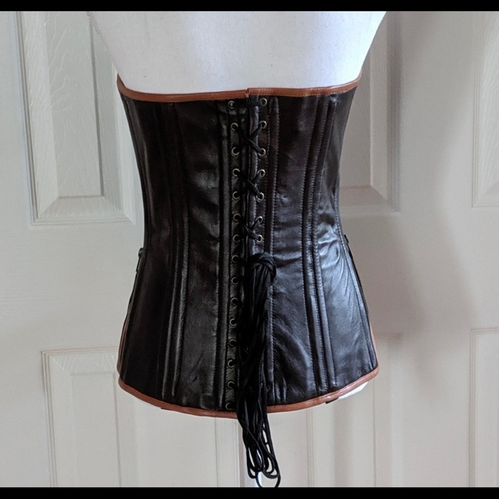 Genuine Leather, steel boned corset, Nwot